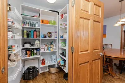 1420  Country Club Ln, Watertown, WI 53098 - Photo 16