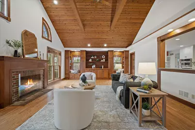 2650 W Sunnydale Ln, Mequon, WI 53092 - Photo 10