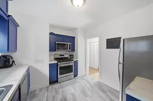 2400 N 56th St, Milwaukee, WI 53210 - Photo 10