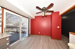 1329 N 11th Ave, West Bend, WI 53090 - Photo 8