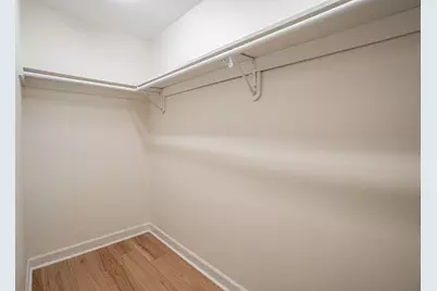 805 N Oakwood Ave, Oconomowoc, WI 53066 - Photo 34