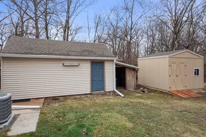 2844 S 132nd St, New Berlin, WI 53151 - Photo 50