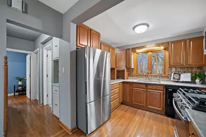 2844 S 132nd St, New Berlin, WI 53151 - Photo 18