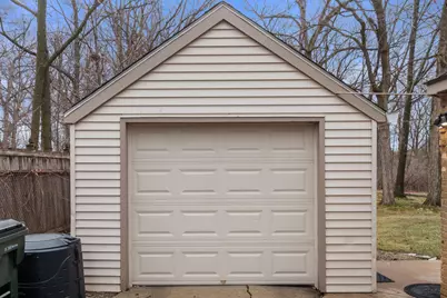 2844 S 132nd St, New Berlin, WI 53151 - Photo 44