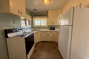 1337 N 9th St, Manitowoc, WI 54220 - Photo 14