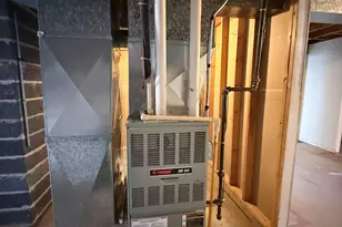 1337 N 9th St, Manitowoc, WI 54220 - Photo 22