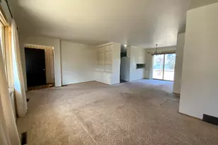 1337 N 9th St, Manitowoc, WI 54220 - Photo 6