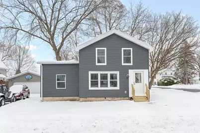 203 N Mill St, Waupun, WI 53963 - Photo 2