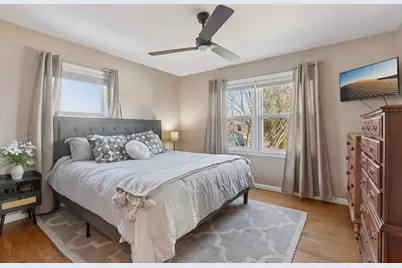 233 N Dries St, Saukville, WI 53080 - Photo 14