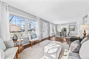 2722 N 74th St, Wauwatosa, WI 53210 - Photo 6