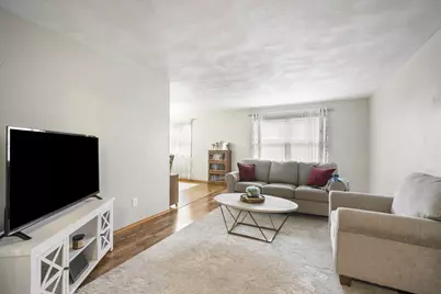 1677  Bernheim St, Oshkosh, WI 54904 - Photo 8