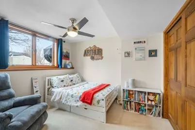 1677  Bernheim St, Oshkosh, WI 54904 - Photo 20