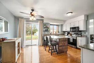 1677 Bernheim St, Oshkosh, WI 54904 - Photo 10