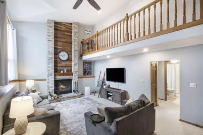 1677  Bernheim St, Oshkosh, WI 54904 - Photo 4