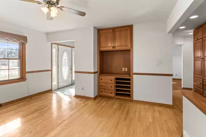 1638  Falls Rd, Grafton, WI 53024 - Photo 8