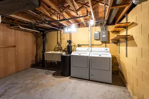 1638 Falls Rd, Grafton, WI 53024 - Photo 24