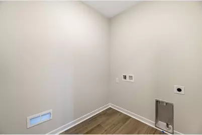 N101W16938  Tanglewood Dr, Germantown, WI 53022 - Photo 6