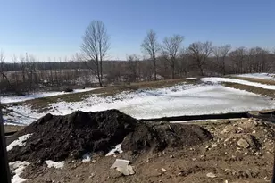 N66W21485 Sagebrush Dr, Menomonee Falls, WI 53051 - Photo 10