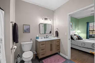 1300 N Prospect Ave, Milwaukee, WI 53202 - Photo 24