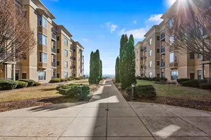 1300 N Prospect Ave, Milwaukee, WI 53202 - Photo 34