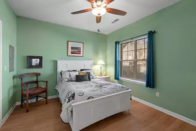 1300 N Prospect Ave #115, Milwaukee, WI 53202 - Photo 22