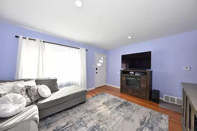 7800 W Palmetto Ave, Milwaukee, WI 53218 - Photo 6