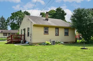 7800 W Palmetto Ave, Milwaukee, WI 53218 - Photo 24