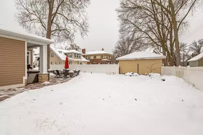 136  20th St, La Crosse, WI 54601 - Photo 34