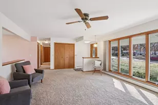 1018 S Ferry Dr, Lake Mills, WI 53551 - Photo 8