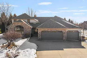 375 Regatta Dr, Port Washington, WI 53074 - Photo 2