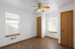 2029 N 28th St, Milwaukee, WI 53208 - Photo 12