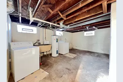 3207 S Austin St, Milwaukee, WI 53207 - Photo 24