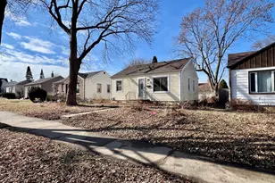 3207 S Austin St, Milwaukee, WI 53207 - Photo 30