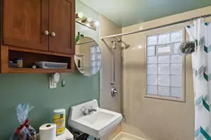 1304 S 61st St, West Allis, WI 53214 - Photo 18