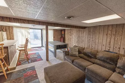 421  Jackson St, Sheboygan Falls, WI 53085 - Photo 16