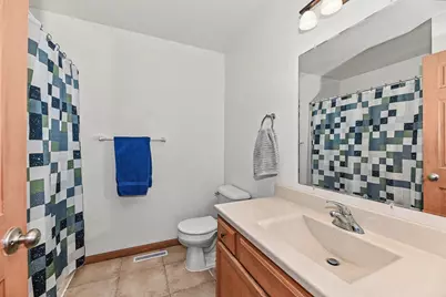 910  Century Way, Racine, WI 53406 - Photo 30