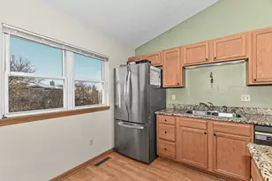 910 Century Wy, Racine, WI 53406 - Photo 20