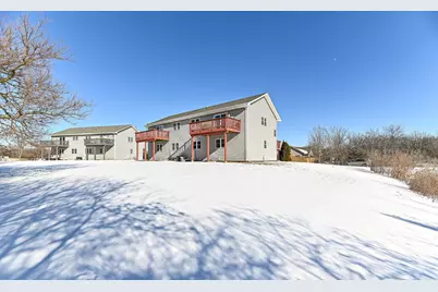 910  Century Way, Racine, WI 53406 - Photo 34