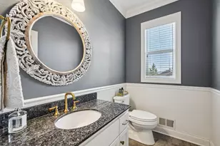 N49W18765 Emerald Hills Dr, Menomonee Falls, WI 53051 - Photo 44