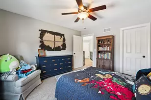 N49W18765 Emerald Hills Dr, Menomonee Falls, WI 53051 - Photo 40