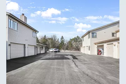 940  Prairie Dr #27, Racine, WI 53406 - Photo 28