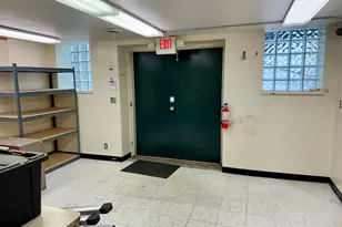 306 Main St, Racine, WI 53403 - Photo 8