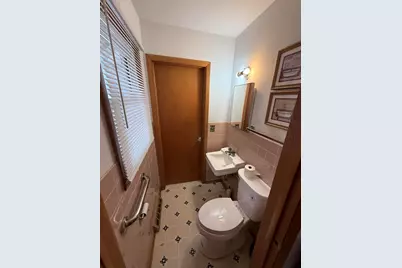 1956  Bootmaker Dr, Beloit, WI 53511 - Photo 10