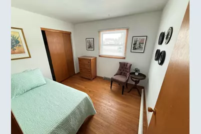 1956  Bootmaker Dr, Beloit, WI 53511 - Photo 8