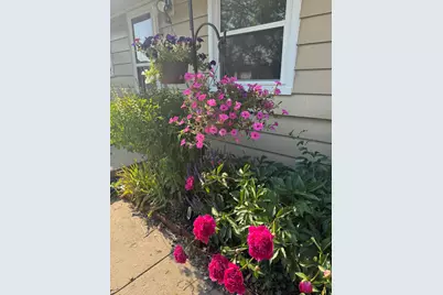 395 E Oak Ln, Oak Creek, WI 53154 - Photo 26