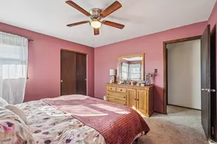 395 E Oak Ln, Oak Creek, WI 53154 - Photo 18