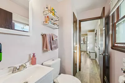 395 E Oak Ln, Oak Creek, WI 53154 - Photo 10