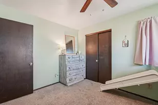 395 E Oak Ln, Oak Creek, WI 53154 - Photo 16