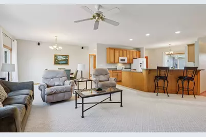 1905  Hunter Ct, Waukesha, WI 53189 - Photo 8