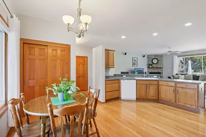 1905  Hunter Ct, Waukesha, WI 53189 - Photo 12